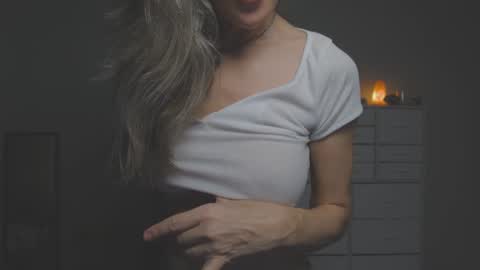 Hi Im Sunnie - Next show Friday August 1 online show from March 2026 02:48:01 AM