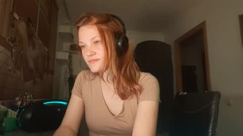 Leah - is graceful online show from May 2026 02:22:01 PM