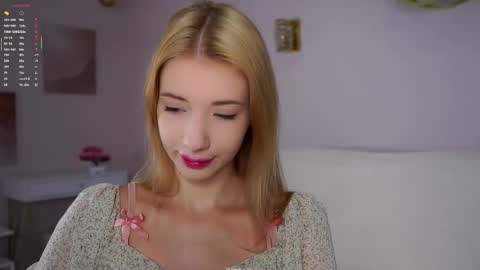 Lily online show from November 2025 02:39:01 PM