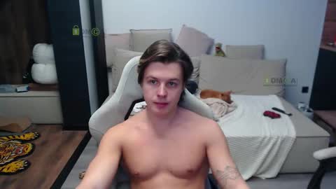 Snapshot of sunny1girl chatting on January 2026 12:31:01 PM Alice and Sergey online show from January 2026 12:31:01 PM