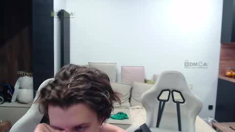 Snapshot of sunny1girl chatting on February 2026 06:37:02 PM Alice and Sergey online show from February 2026 06:37:02 PM