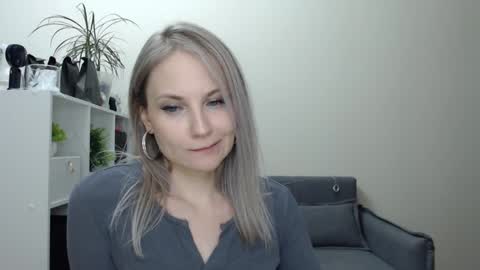 Naomi online show from January 2025 09:20:01 PM