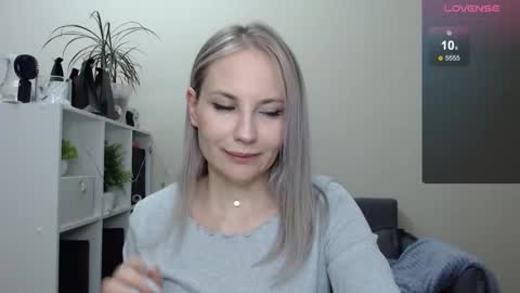 Naomi online show from January 2025 12:48:01 AM