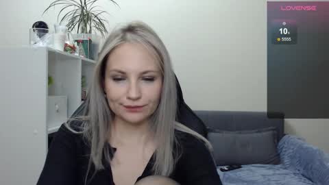 Naomi online show from January 2025 07:00:01 PM