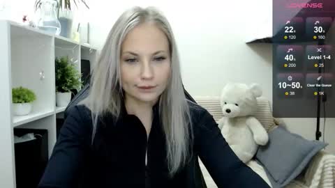 Naomi online show from September 2025 03:17:02 AM