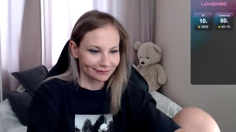 Snapshot of sunny_bunny6 chatting on March 2026 07:59:01 AM Naomi online show from March 2026 07:59:01 AM