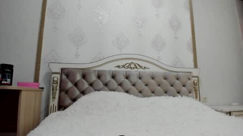 Vanessa online show from April 2026 05:30:01 AM