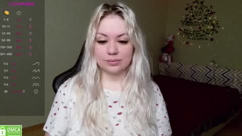 Snapshot of sunny_mood chatting on December 2024 09:20:02 PM sunny mood online show from December 2024 09:20:02 PM