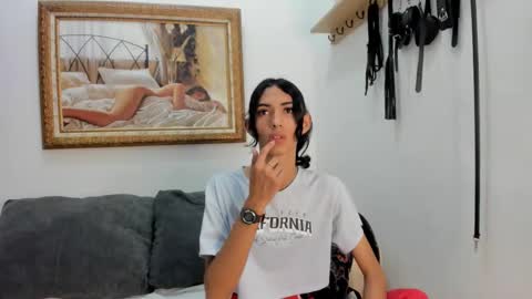 Snapshot of sunny_os chatting on December 2025 02:07:02 AM Sunny online show from December 2025 02:07:02 AM