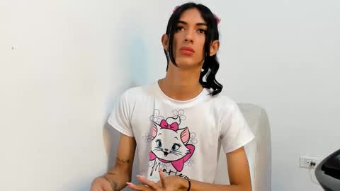 Snapshot of sunny_os chatting on January 2026 08:23:02 PM Sunny online show from January 2026 08:23:02 PM