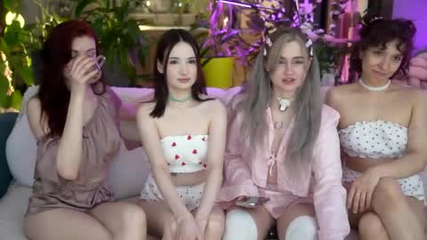 Fia  -  TG -  Mia -  Alice -  online show from April 2026 12:55:02 AM