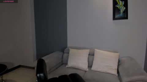 Sunny Rivers online show from April 2026 11:42:01 AM