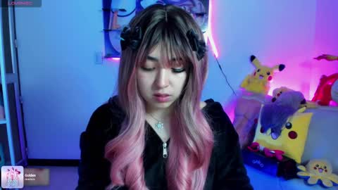     RAVENCLAU GIRL  online show from September 2025 12:54:01 PM
