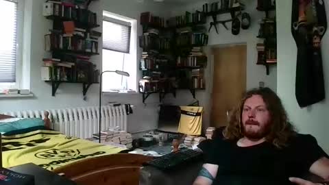 sunr1sa online show from October 2025 03:42:01 PM