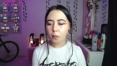 Sunset online show from February 2026 03:55:02 AM