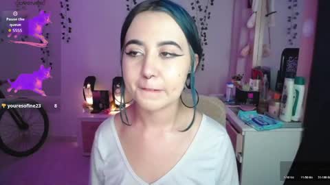 Snapshot of sunset_pienk chatting on April 2026 04:49:02 AM Sunset online show from April 2026 04:49:02 AM