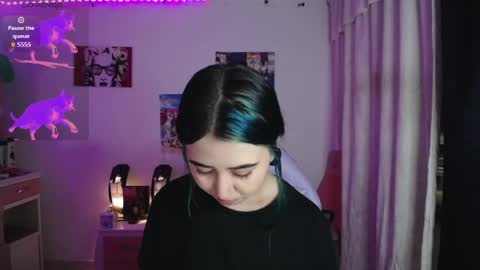 Snapshot of sunset_pienk chatting on May 2026 04:39:02 AM Sunset online show from May 2026 04:39:02 AM