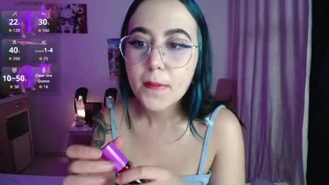 Snapshot of sunset_pienk chatting on May 2026 02:53:02 AM Sunset online show from May 2026 02:53:02 AM
