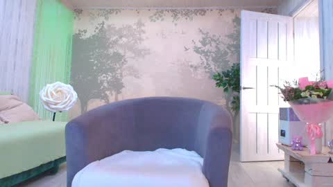 Eva  online show from March 2026 01:15:02 PM