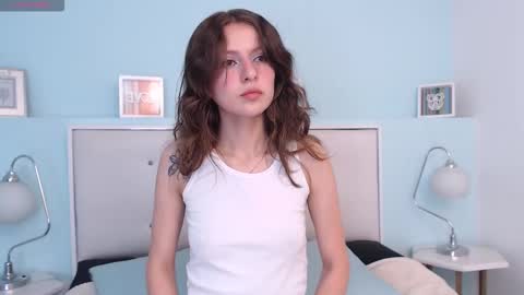 Snapshot of sunshine_gh1 chatting on October 2025 09:15:02 PM Sunshine online show from October 2025 09:15:02 PM