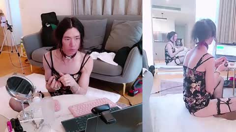 Snapshot of sunshine_sissy chatting on December 2024 07:30:01 AM Sunshine online show from December 2024 07:30:01 AM