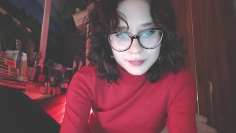 Snapshot of sunshinehella chatting on December 2024 05:14:01 PM Hella online show from December 2024 05:14:01 PM