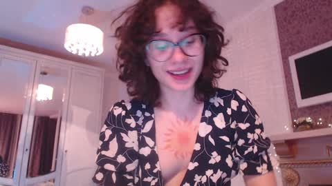 Snapshot of sunshinehella chatting on January 2025 08:58:02 PM Hella online show from January 2025 08:58:02 PM