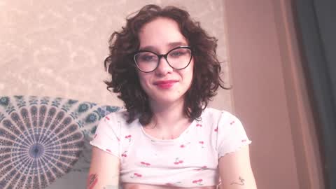 Snapshot of sunshinehella chatting on January 2025 11:26:02 AM Hella online show from January 2025 11:26:02 AM