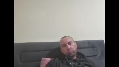 super42835015 online show from April 2026 05:31:02 PM