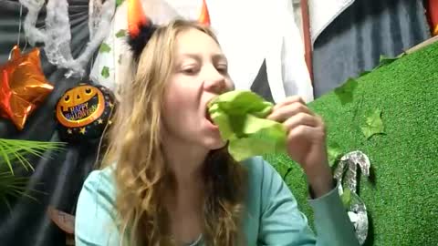 super jony and Marta GMT 1300-1800 every day online show from October 2025 11:28:02 PM