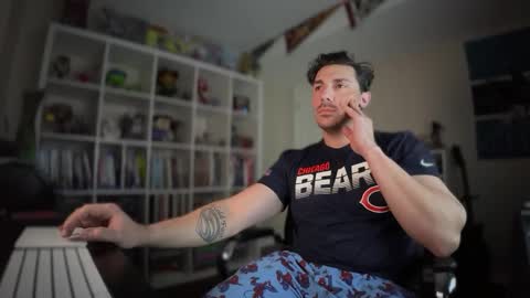 superboogs69 online show from December 2024 06:33:01 AM