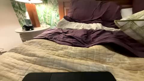 Super online show from October 2025 01:28:02 AM