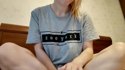 Annie online show from January 2025 07:04:01 AM