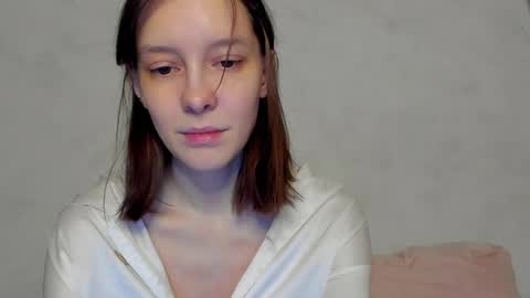 Una online show from March 2026 09:54:01 PM