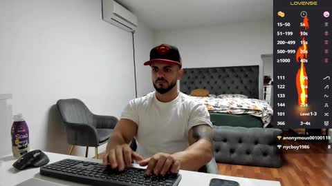 Snapshot of supermanboyxxl chatting on October 2025 06:00:01 AM supermanboyxxl online show from October 2025 06:00:01 AM