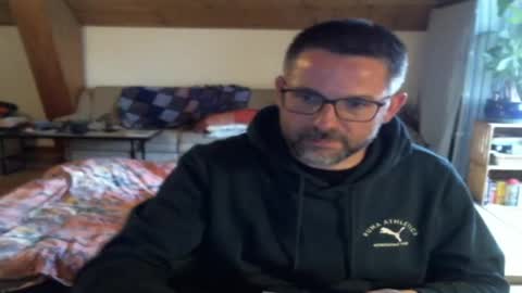 supersquirrel81 online show from May 2026 03:40:02 PM