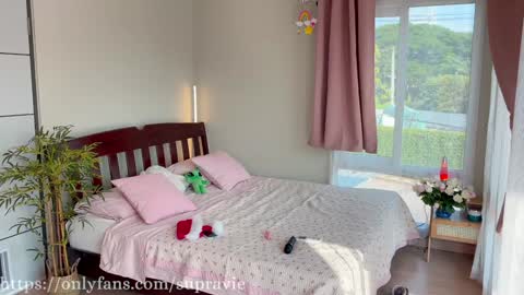 Raven - Ravie online show from December 2024 08:22:02 AM