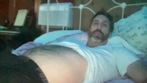 SurfGuy82 online show from December 2025 05:26:01 AM