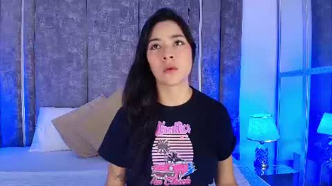 Snapshot of susa1userma_ chatting on July 2026 11:02:01 AM Susann online show from July 2026 11:02:01 AM