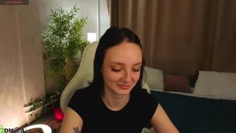 Snapshot of susan__clark chatting on May 2026 01:47:02 AM Annie online show from May 2026 01:47:02 AM