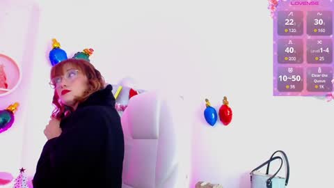 Susan online show from December 2024 11:32:02 AM