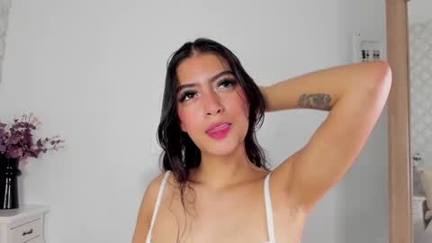 Snapshot of susana__sanchez chatting on February 2025 11:01:02 AM  SUSANA  online show from February 2025 11:01:02 AM