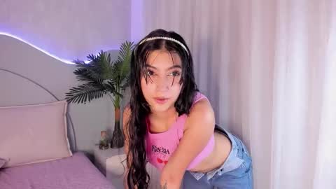 Snapshot of susana__sanchez chatting on October 2025 07:35:02 PM  SUSANA  online show from October 2025 07:35:02 PM