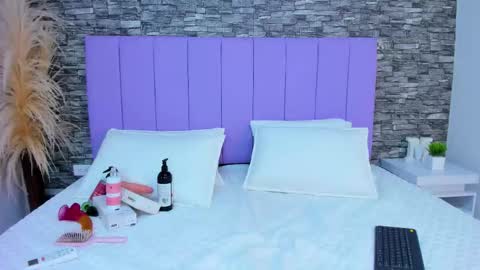 Snapshot of susana_ross8 chatting on February 2026 05:12:02 AM susana_ross8 online show from February 2026 05:12:02 AM