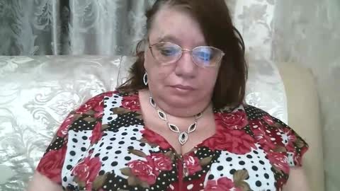 SusanaAhSun online show from February 2026 12:01:02 PM