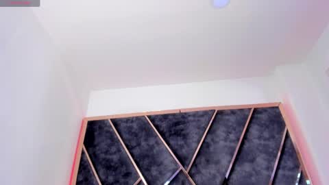 susanahenao online show from April 2026 06:26:01 PM