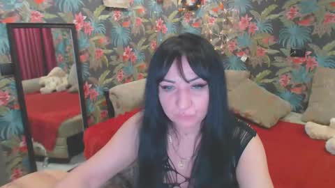 SusanLaNice online show from December 2024 08:05:01 PM