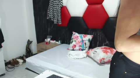 susanleroy online show from December 2024 03:51:01 AM