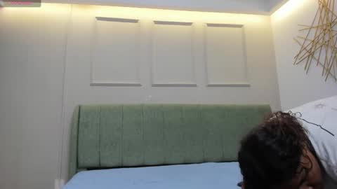 Amelia  online show from October 2025 12:13:02 PM