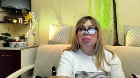 SusiexNoreen online show from March 2026 03:47:01 PM